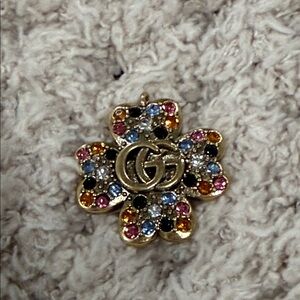 Elegant Gold Clover Pendant with Multicolor Crystals
